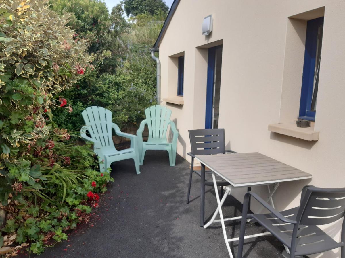 Appartement Meuble Bord De Ploubazlanec